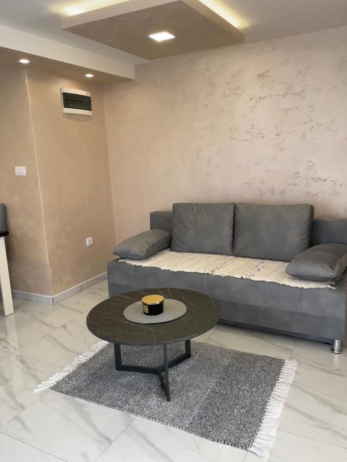 Zoranovi Konaci Villa Jevtici Luaran gambar