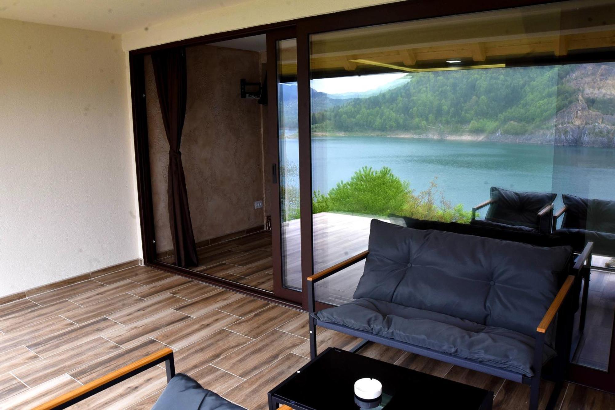 Zoranovi Konaci Villa Jevtici Luaran gambar